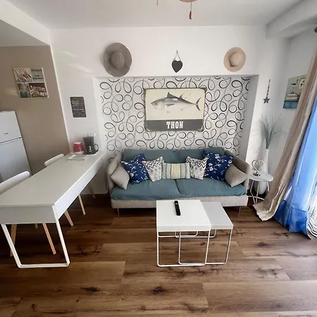 Prázdninový dům Oceanfront In Playa Americas With Sea Views