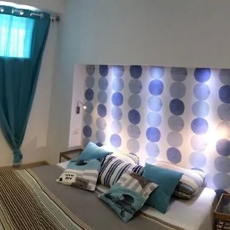Oceanfront In Playa Americas With Sea Views *
