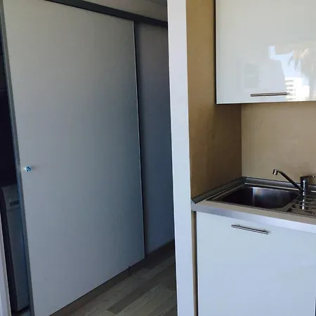 Сasa de vacaciones Oceanfront In Playa Americas With Sea Views *