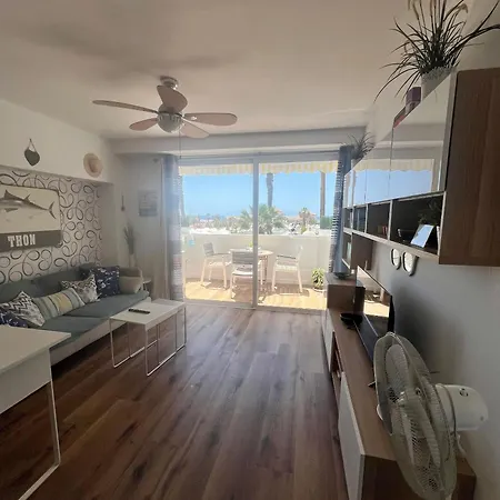 Сasa de vacaciones Oceanfront In Playa Americas With Sea Views Arona (Tenerife)
