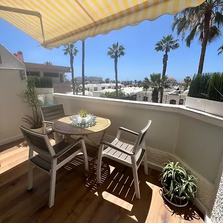 Сasa de vacaciones Oceanfront In Playa Americas With Sea Views *