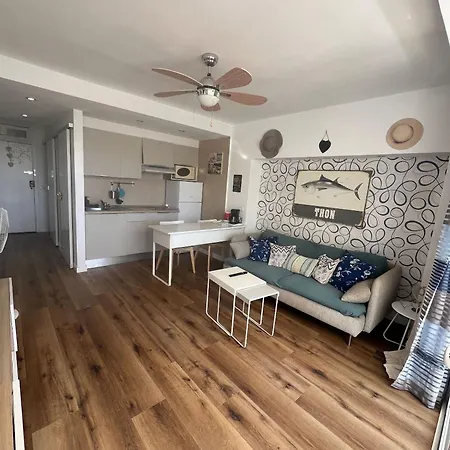 Oceanfront In Playa Americas With Sea Views Arona (Tenerife)